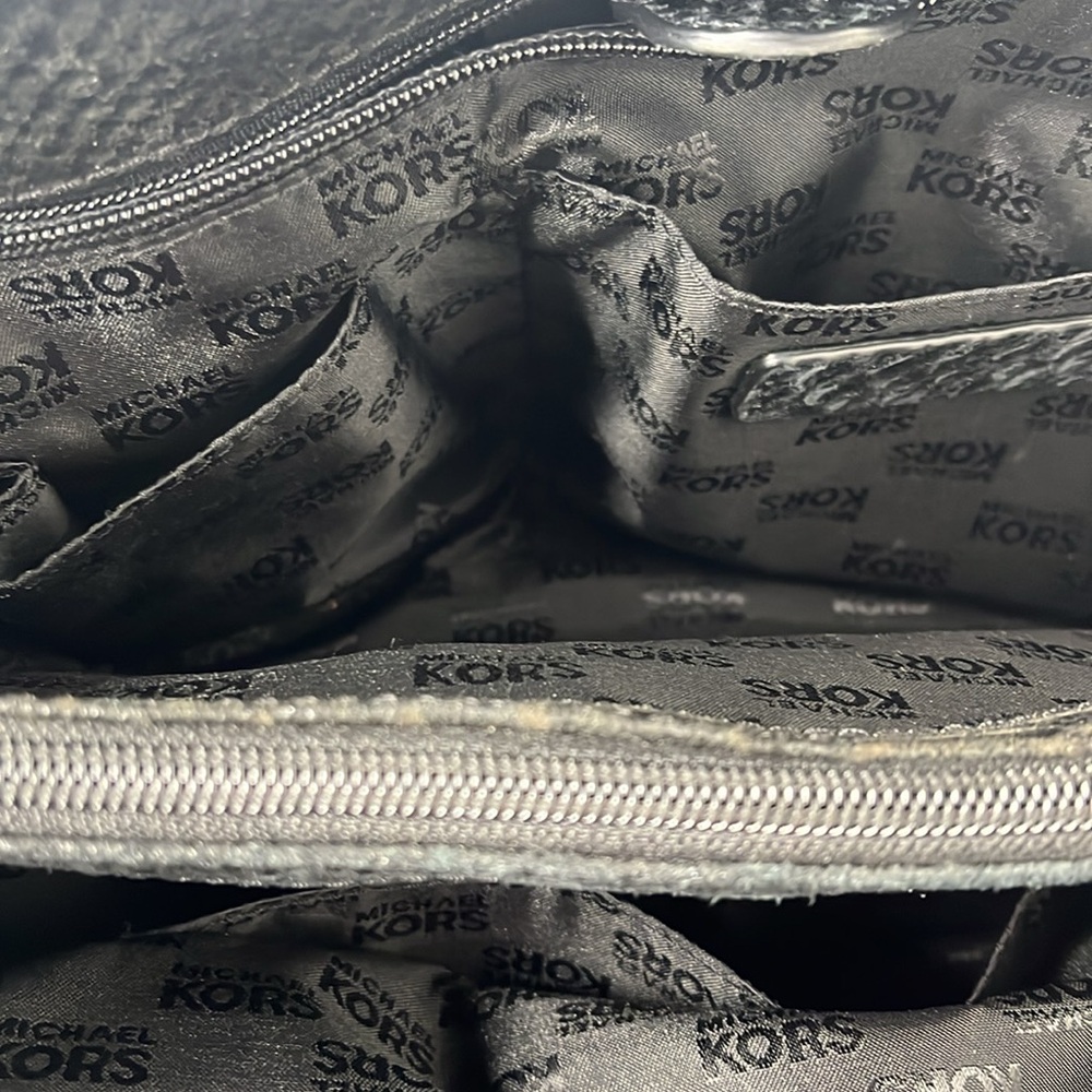 Michael Kors Black Leather Snakeskin Hamilton Bag EUC with Dust Bag - Picture 12 of 14